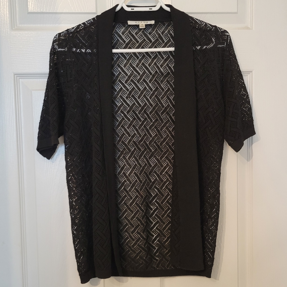 Knit Open Cardigan With Short Sleeves